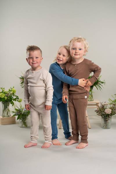 Gullkorn design, Billie ullgenser gråhvit