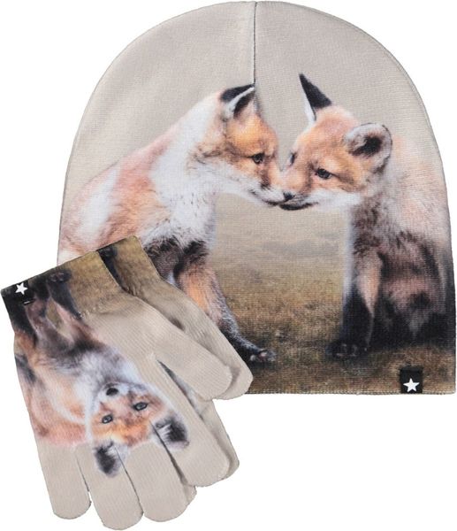 Molo lue og vanter Kaya fox cubs